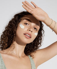 4 Must-Have Ingredients To Include in Your Skincare Routine